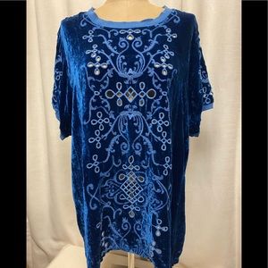 Johnny Was royal blue velour top size XL